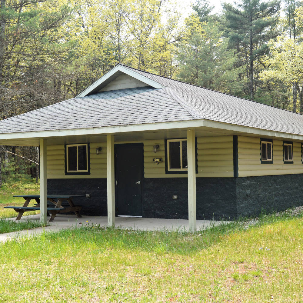 Gerber Venture Base Cabins