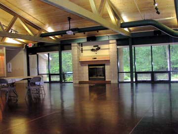 Kepayshowink Main Room